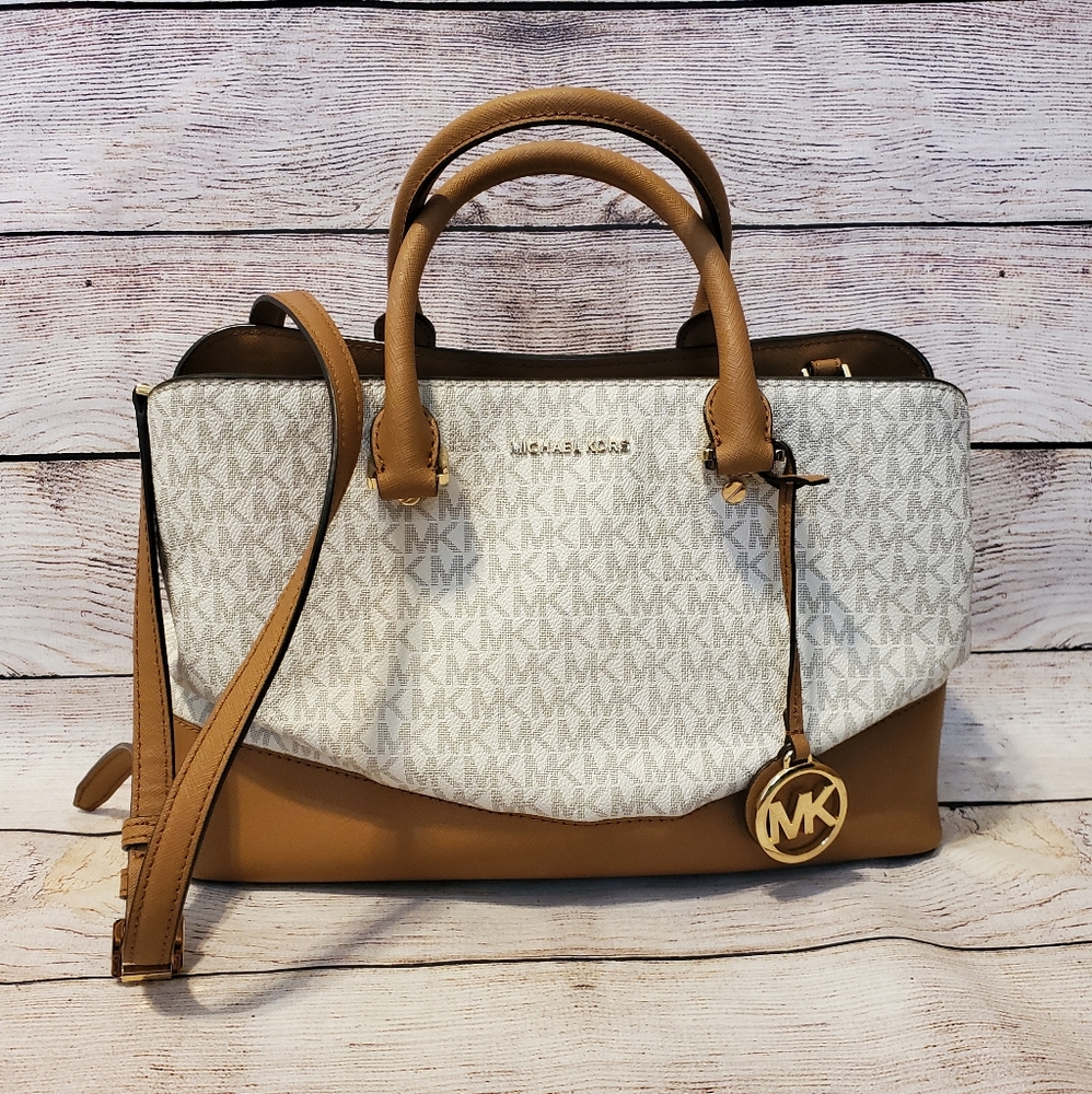 Michael Kors Signature Savannah Large Satchel